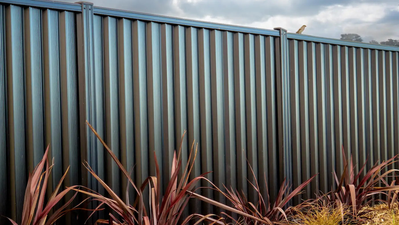 Landscaped ColorSteel Boundary